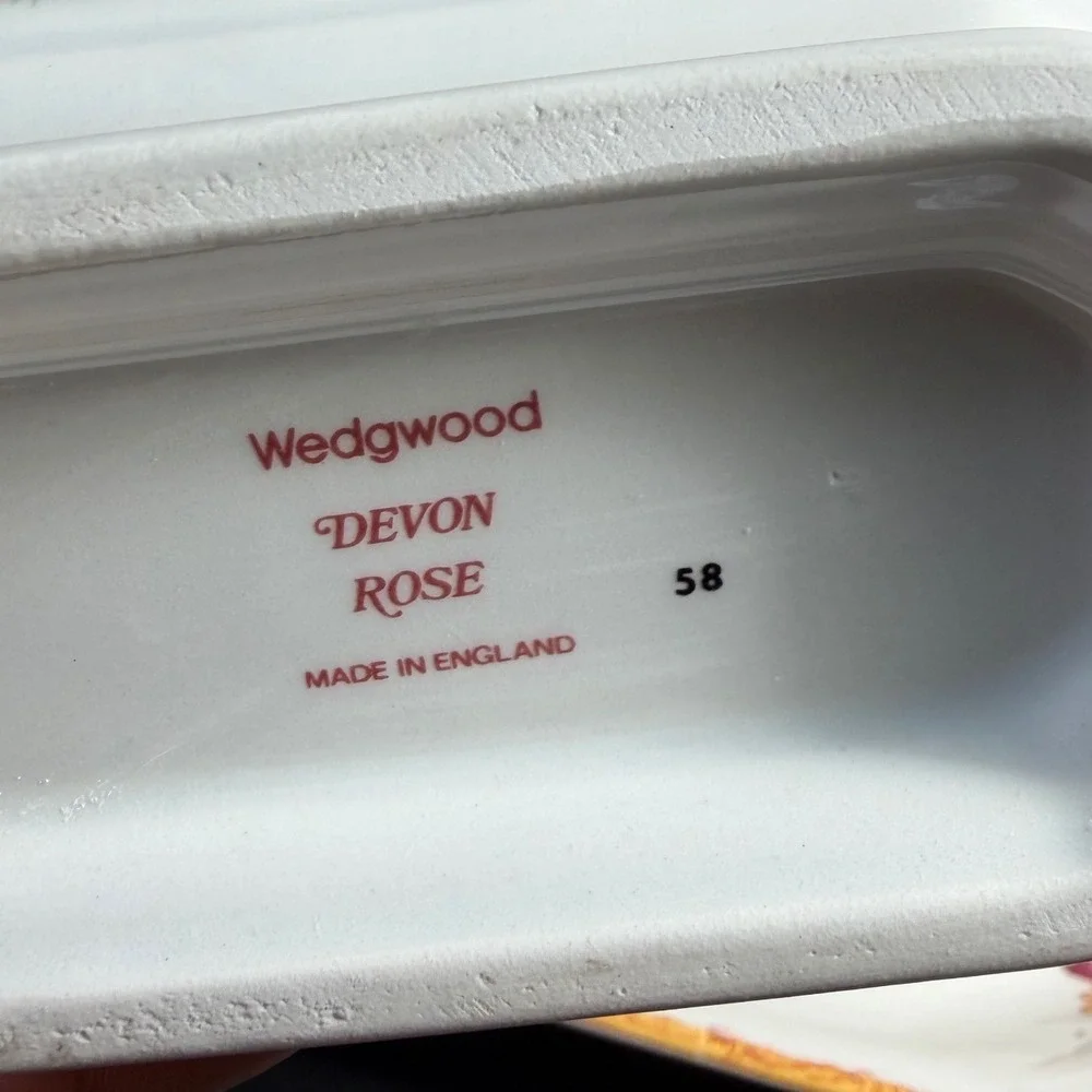 Wedgwood Devon Rose Chinoiserie Gravy Boat Underplate England Floral Bone China